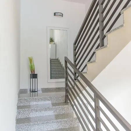 Sunset Apartman Zára